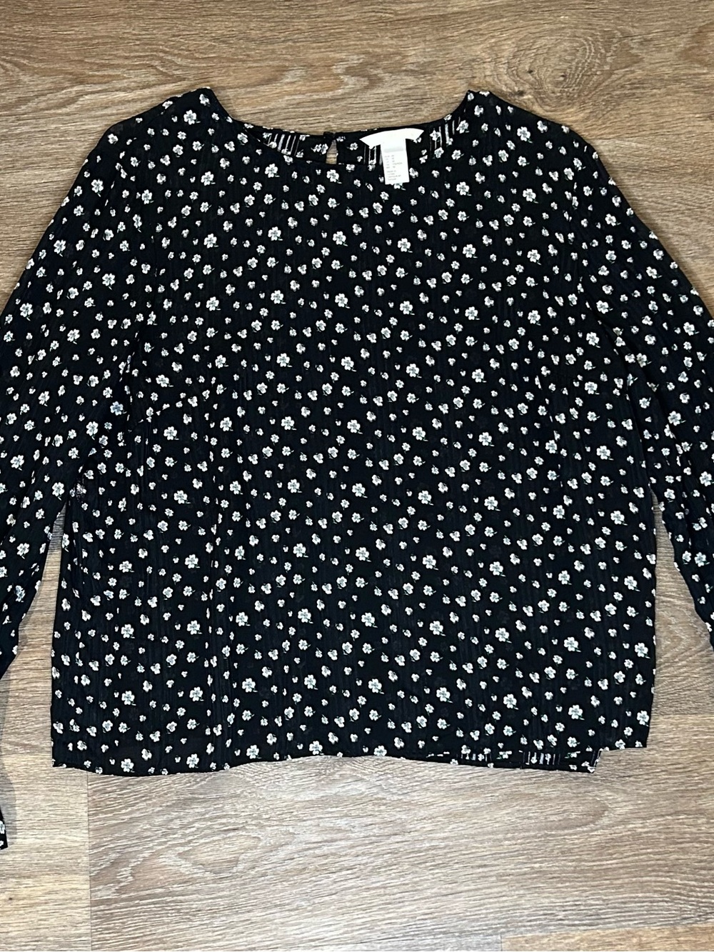 H&M Black Long-Sleeve Top with White Floral Print